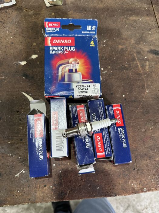 Свічки запалювання denso w20erp-u