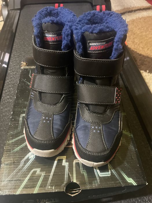 Buty zimowe skechers świecące