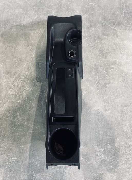 Центральная Консоль Фиат Добло 263 кузов Фіат 2010-2017 Опель Комбо D