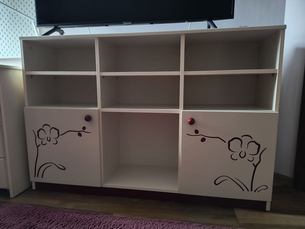 Zestaw Meblik Orchidea dla dziecka szafa komoda biurko łóżko