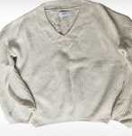 sweter kremowy wygodny