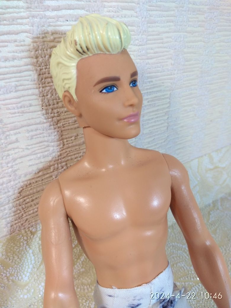 Кукла Кен Mattel