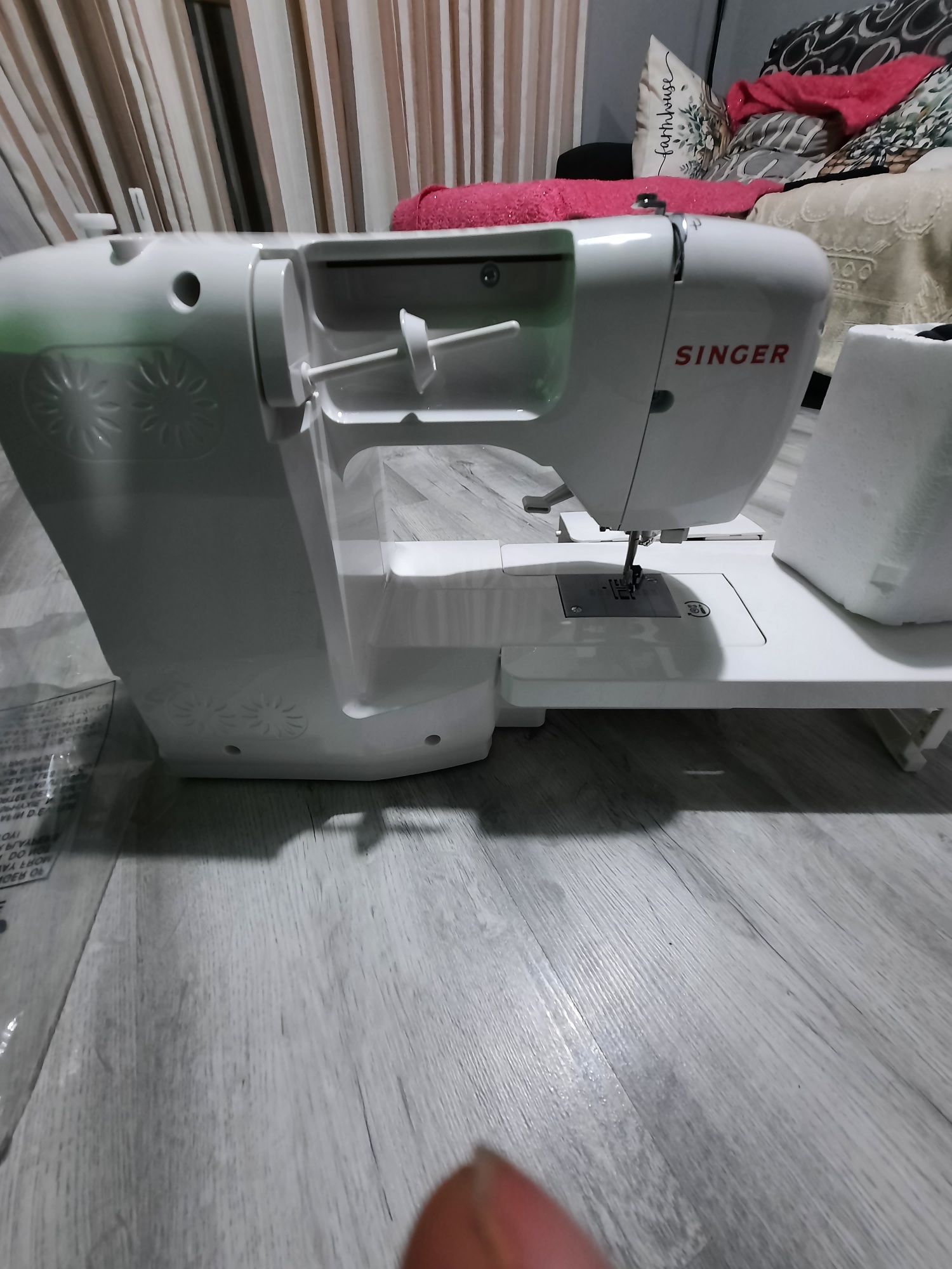 Maquina de costura singer Starlet 6699 negociável