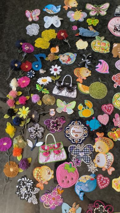 Adesivos para roupa etc