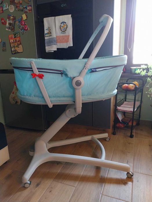 Sprzedam łóżeczko chicco baby hug 4w1 po jednym dziecku plus gratisy