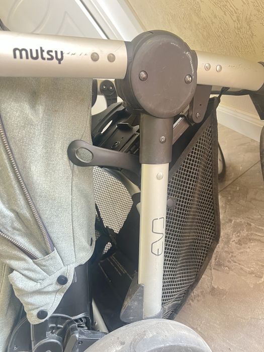 Коляска Mutsy Evo 2в1 (люлька + прогулянковий блок)