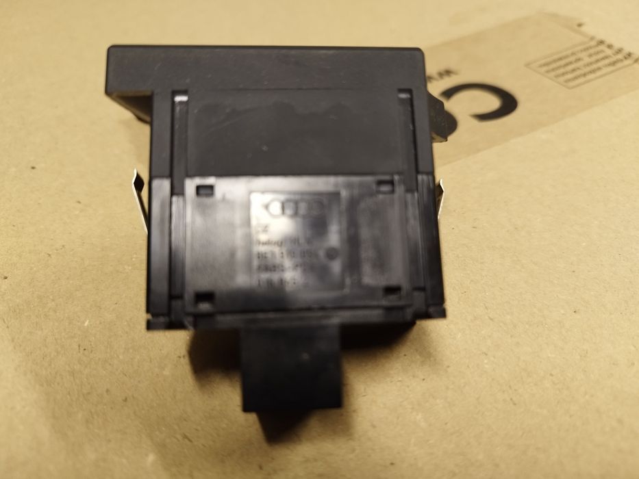 Włącznik świateł Drl Audi A4 B6 B7