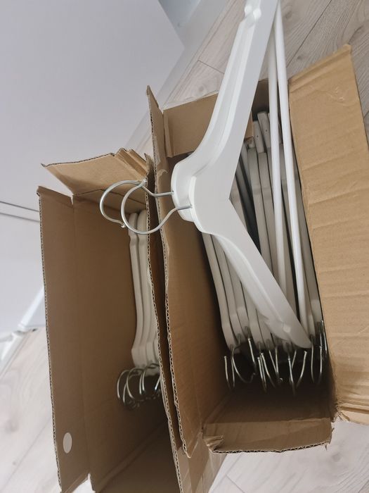 Wieszaki drewniane Ikea Bumerang 33 sztuki