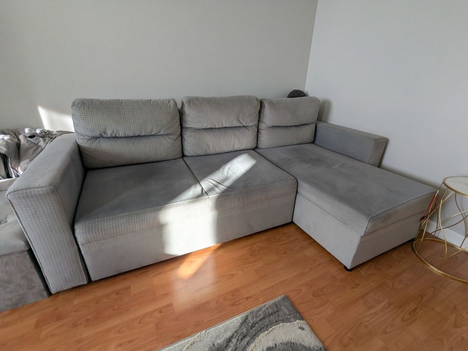 Szara kanapa, narożnik