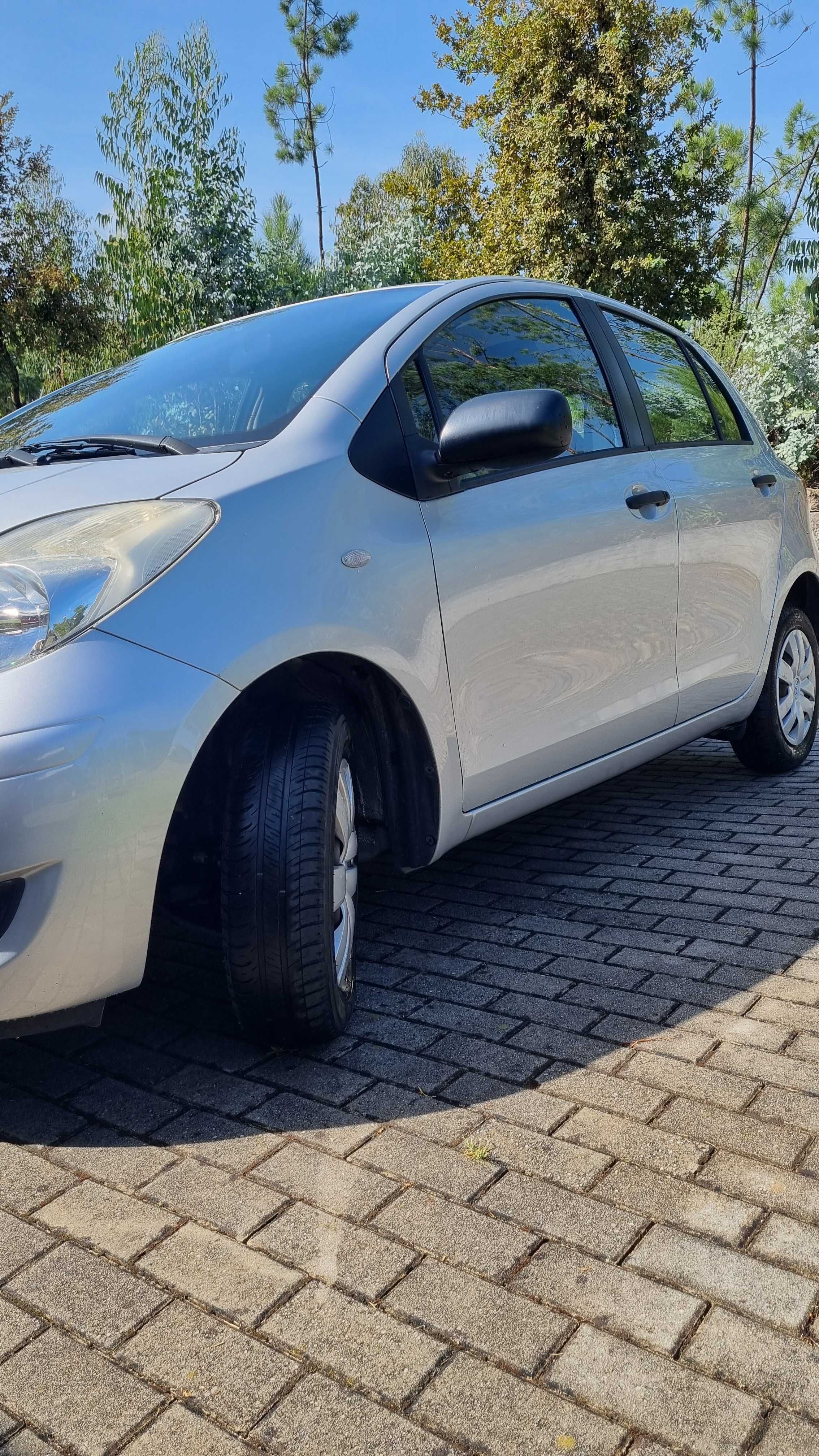 Toyota Yaris - Impecável, Económico, Confiável e Pronto a Rodar