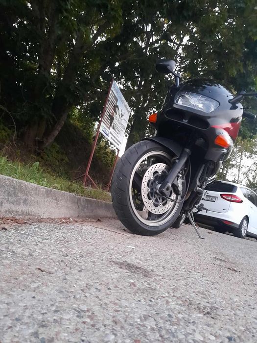 Sprzedam kawasaki zzr1100