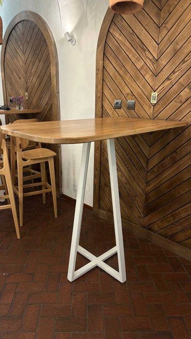 Дерев'яні стільці та столи для ресторану, кафе, бару чи готелю "Lula"