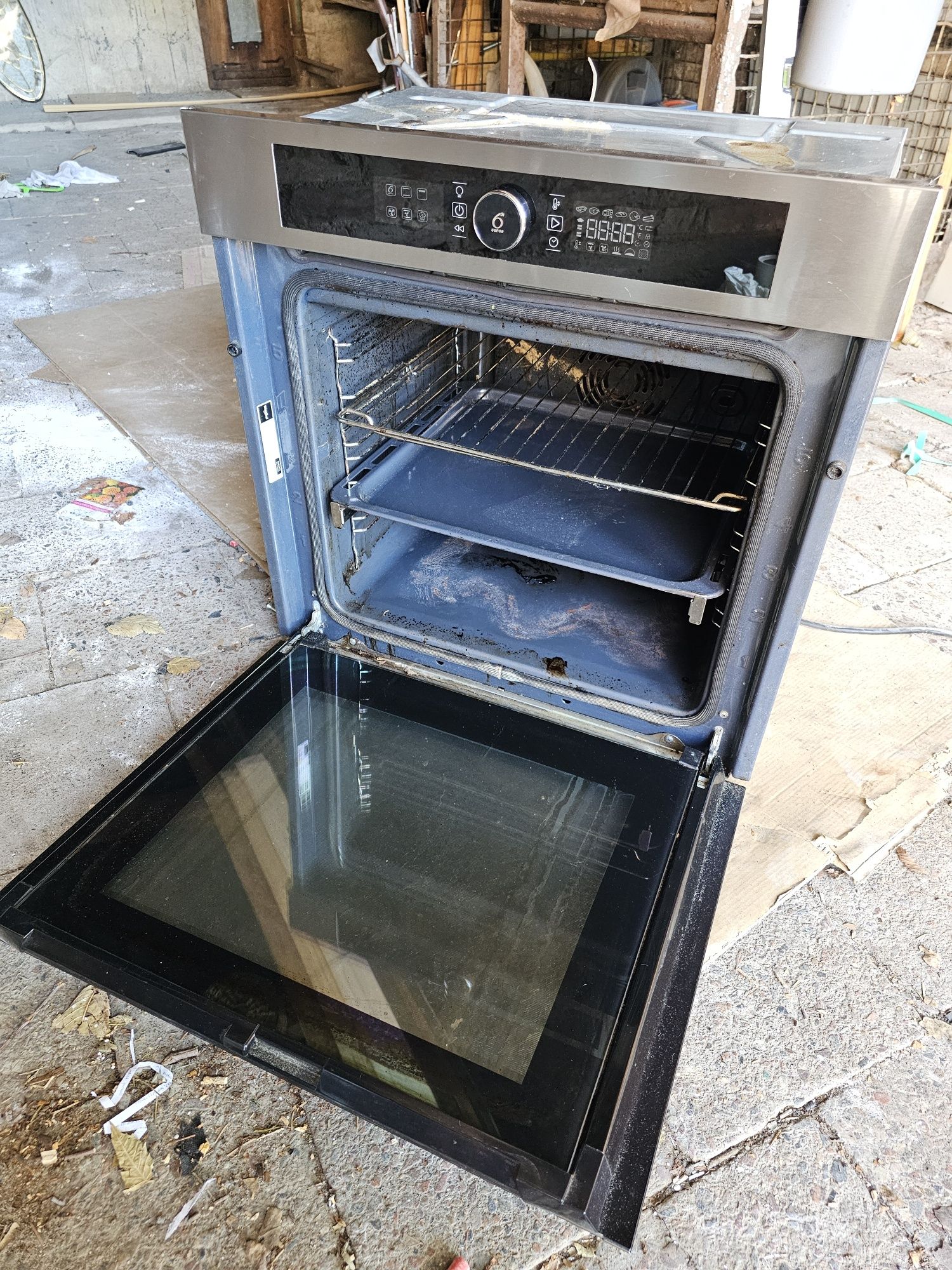 Piekarnik Whirlpool 6th Sense