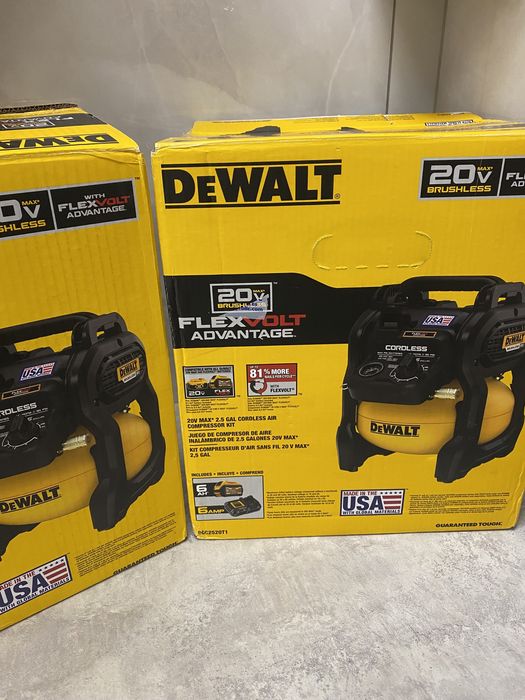 DeWALT DCC2520T1 20/60Vmax акумуляторний компресор виготовлено в USA