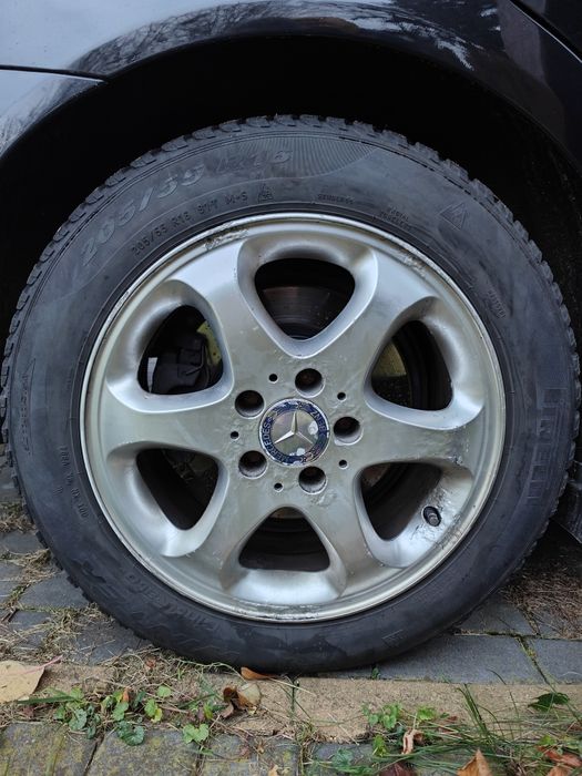 Felgi Mercedes C W204 Opony zimowe Pirelli Winter Cinturato 205/55/16