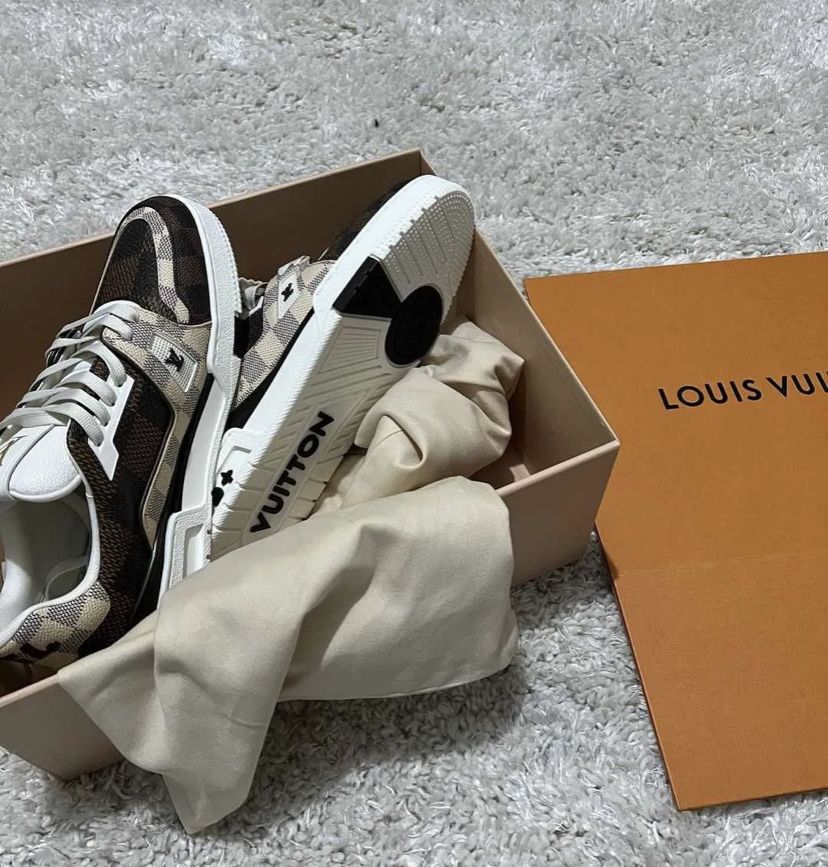 Buty Sneakersy Louis Vuitton LV