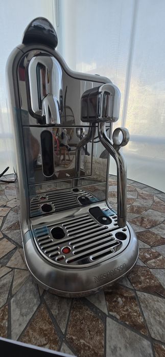 Nespresso Crearista Pro