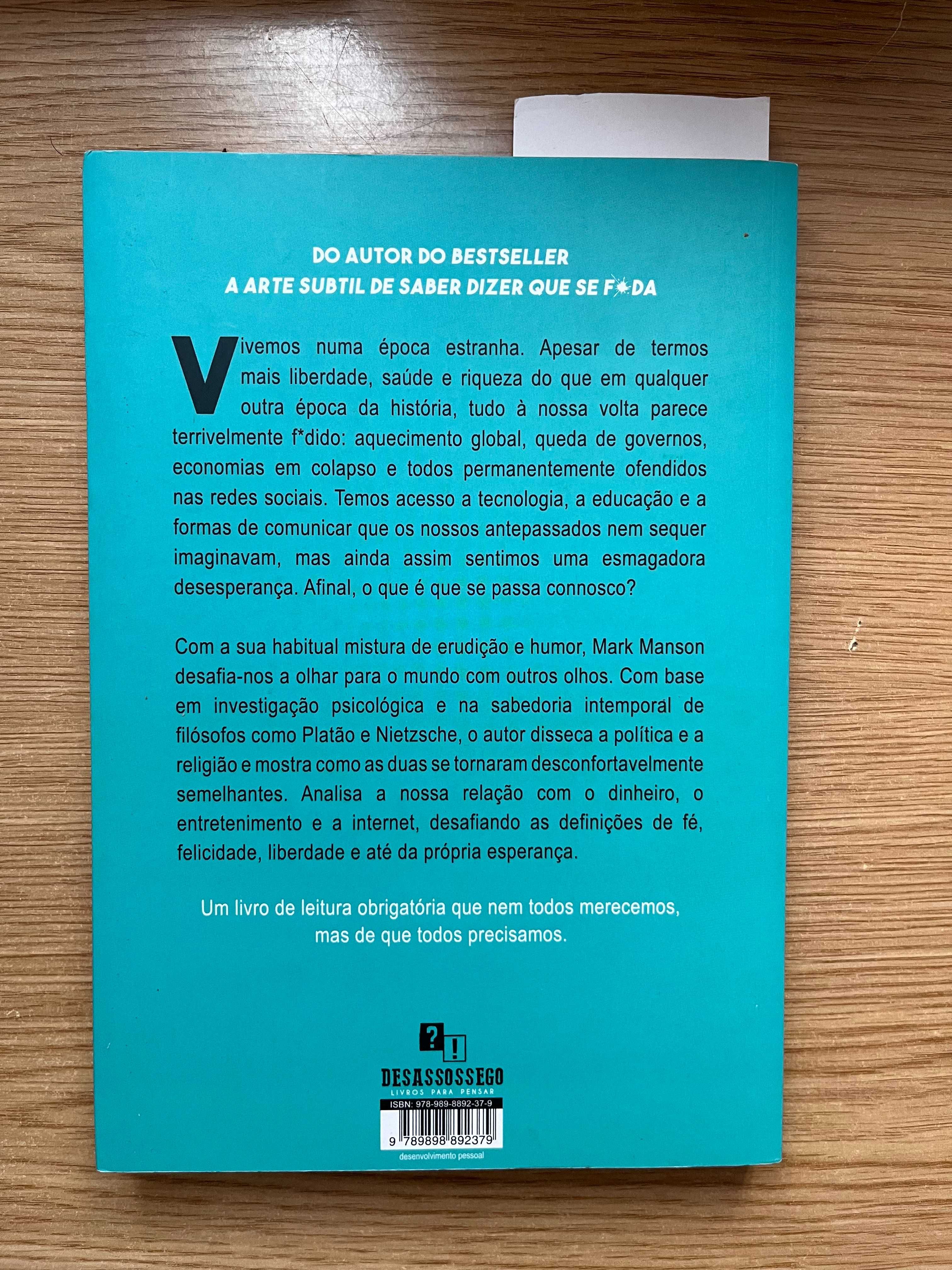 Livro "Está tudo F*dido" de Mark Manson