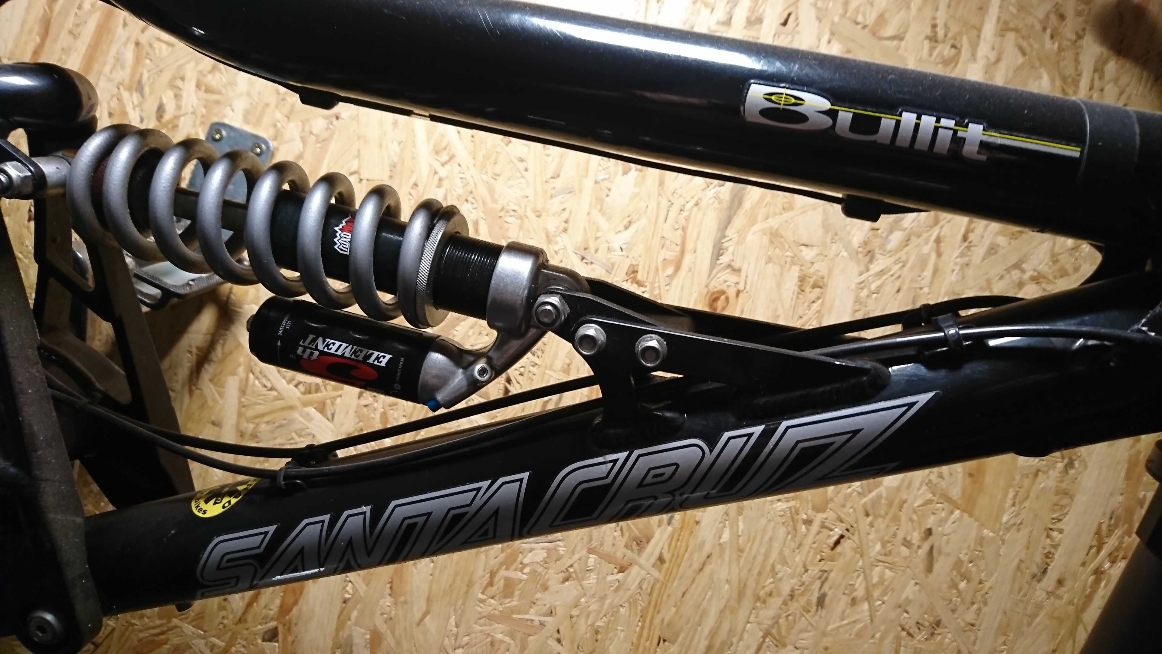 Santa Cruz Bullit - XTR, Full DH, Magura, Easton, Brunn, 5th Element,