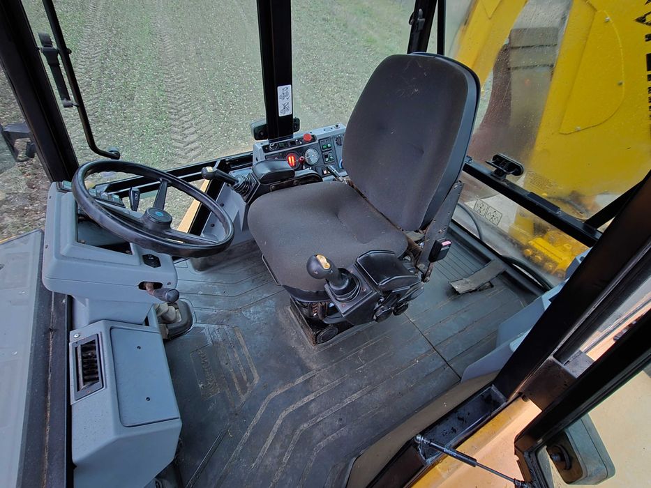 Koparko ładowarka Fermec 965 ze Skandynawii