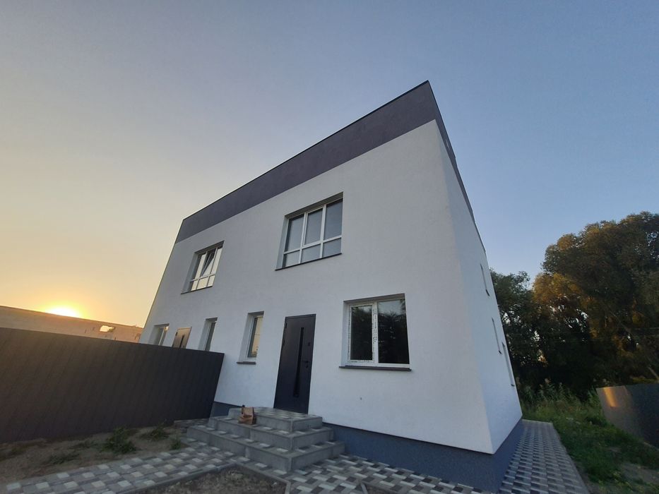 Продам Дуплекс ,95м2, 3 сотки. Чистова. Є Оселя. Сертифікат