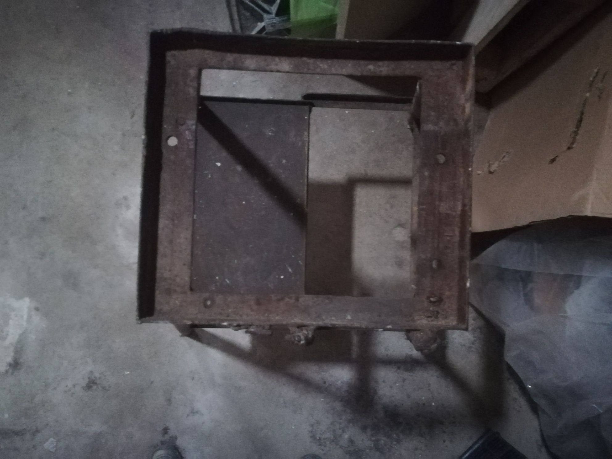 Mesa em ferro de Trabalho