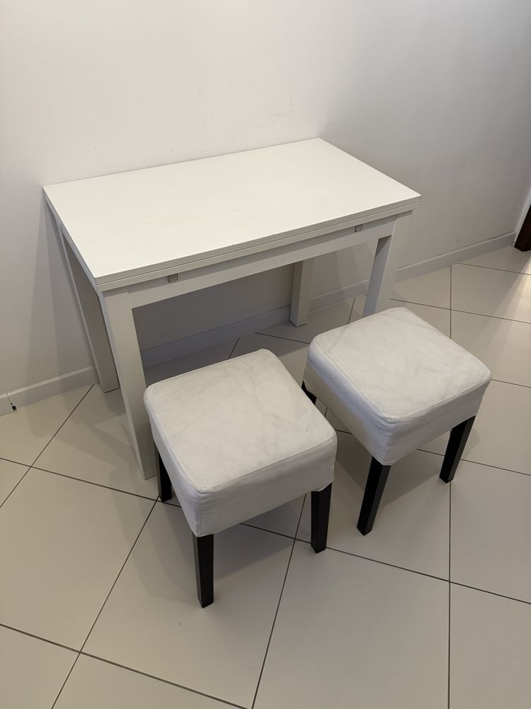 Stół kuchenny rozkładany z krzesłami IKEA