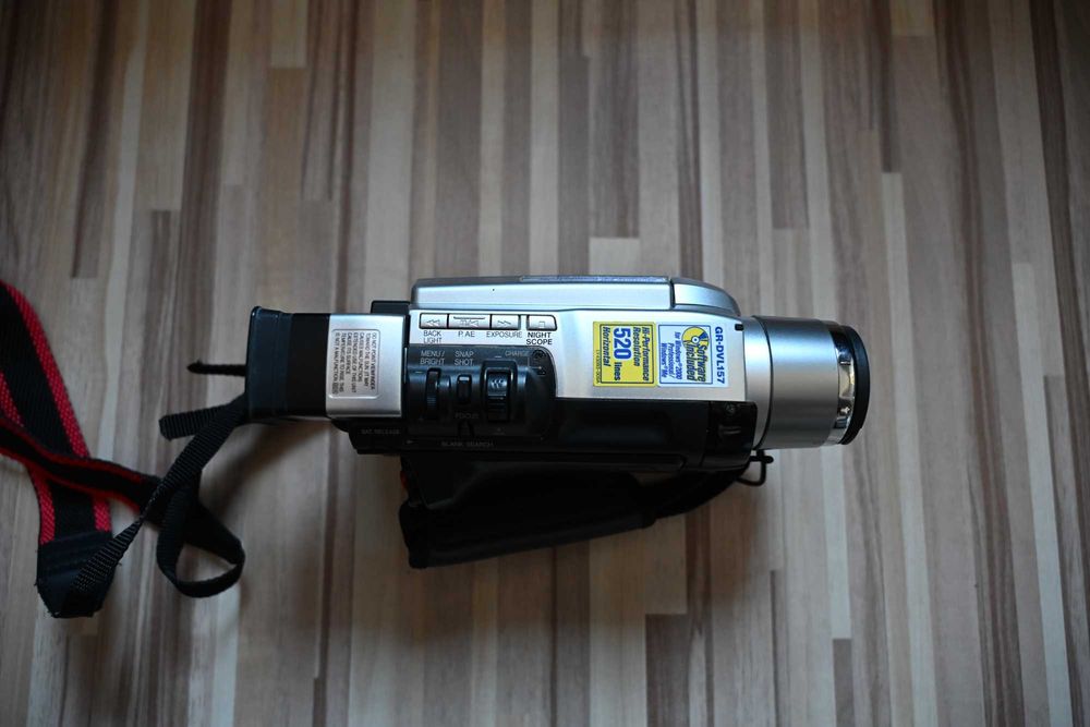 Kamera cyfrowa JVC GR-DVL157E z pełnym wyposażeniem