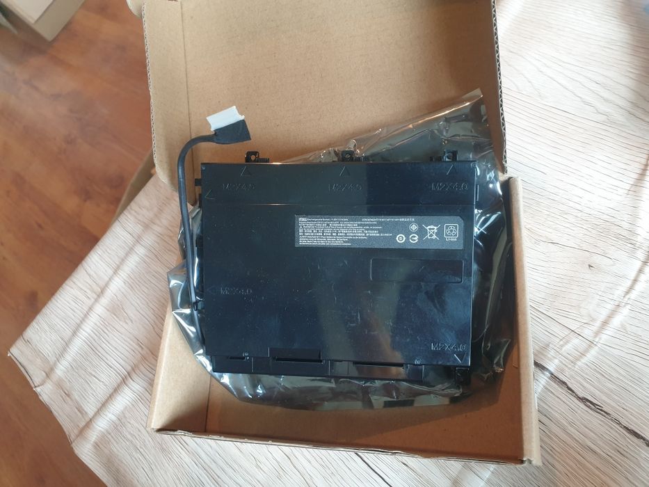 Bateria PF06XL przeznaczona do Laptopa

Stan Nowy sprawny 
UCHWYT ROW