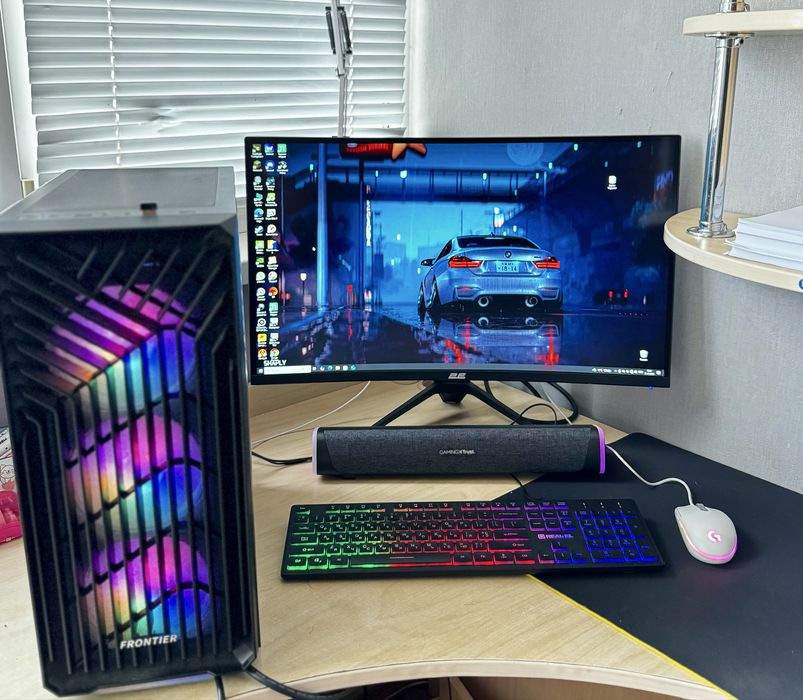 Ігровий ПК з 2К монітором