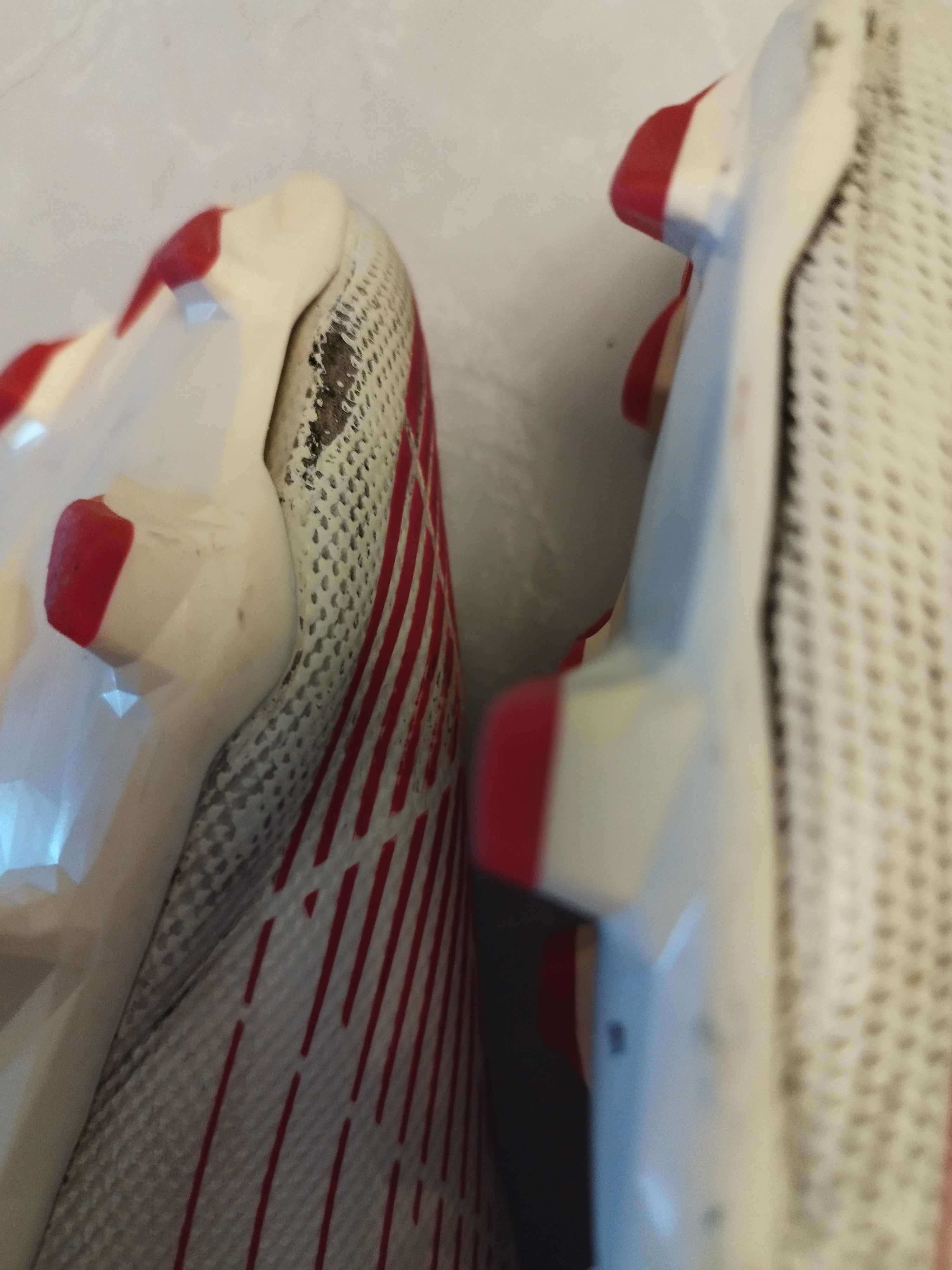 Buty dziecięce korki czerwono białe adidas predator EU 25