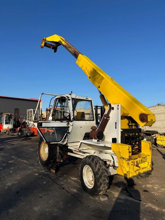 ładowarka teleskopowa MANITOU MT425CP 4x4 2500kg wysięg 5m PERKINS