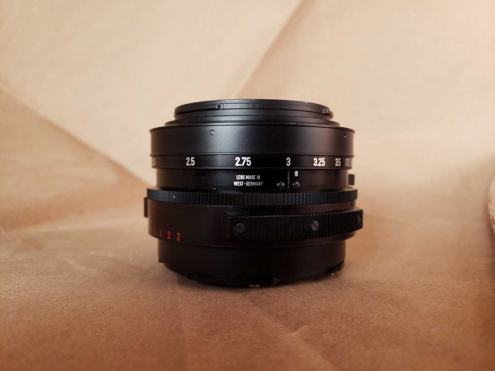 Hasselblad Carl Zeiss Planar 80mm f/2.8 T* Портретный объектив