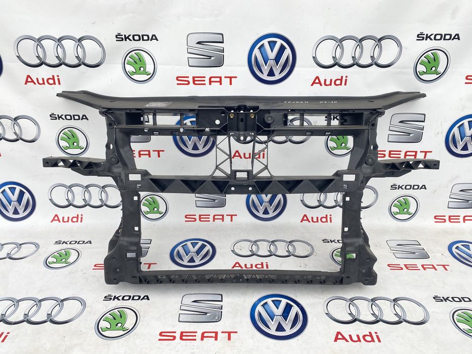 Бампер капот крило фара телевізор радіатор решітка Touran 07-10