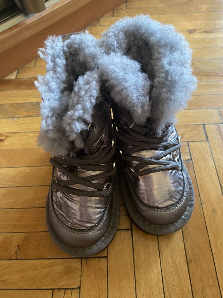 Взуття зимове дитяче