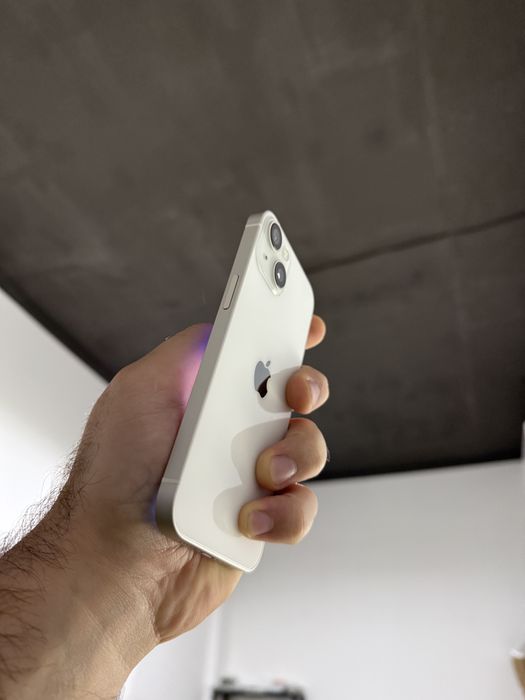 Apple iphone 13 256 gb білий як новий айфон 13