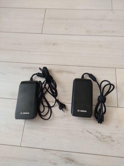Продам Зарядні Bosch 4А (Оригінал Б.У)