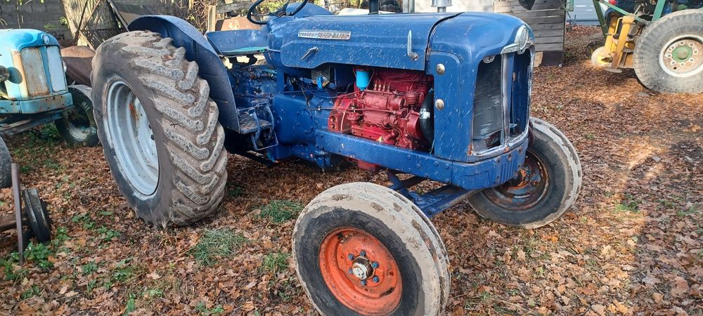 Traktorek fordson super major