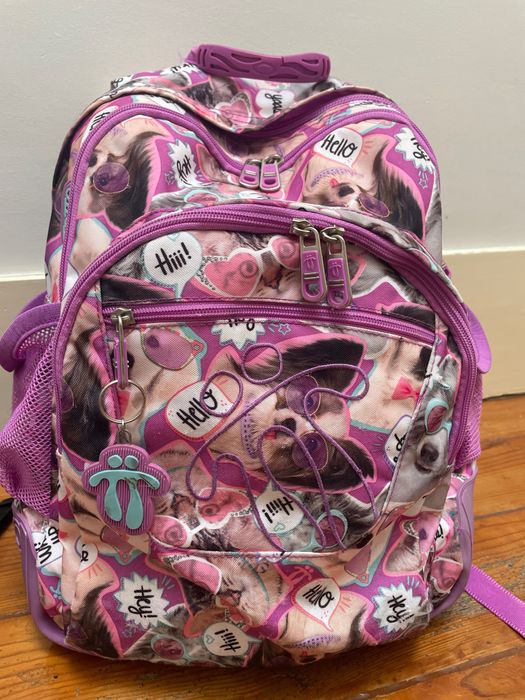 Mochila de marca Totto ideal para 1° ciclo. Qualidade e estilo.