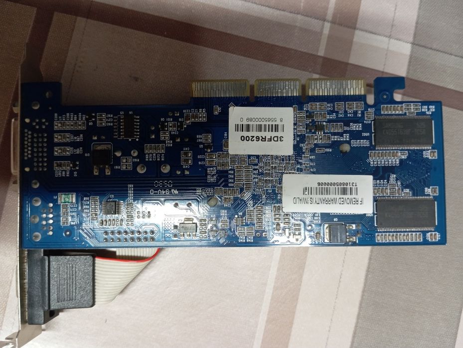 Placas gráficas antigas DDR