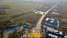 Продаж комерційної ділянки над трасою (с. Підгайці)