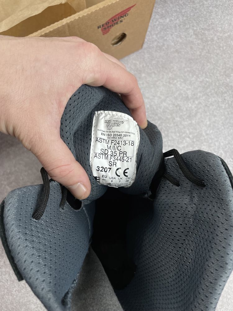Red Wing 3207 Peteoking Black Engelbert робочі черевики боти захисні