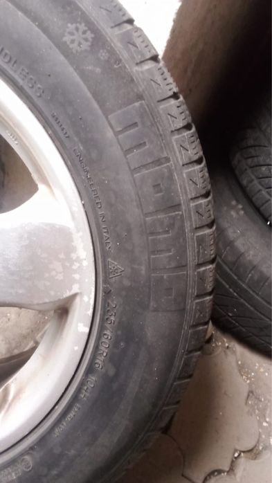 Терміново Смішна ціна Продам диски з колесами 225 60 16 зимні