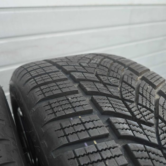 Koła Zima BMW X1 U11 X2 U10 MPAKIET 5X112 838M GOODYEAR 225/50R18 99V