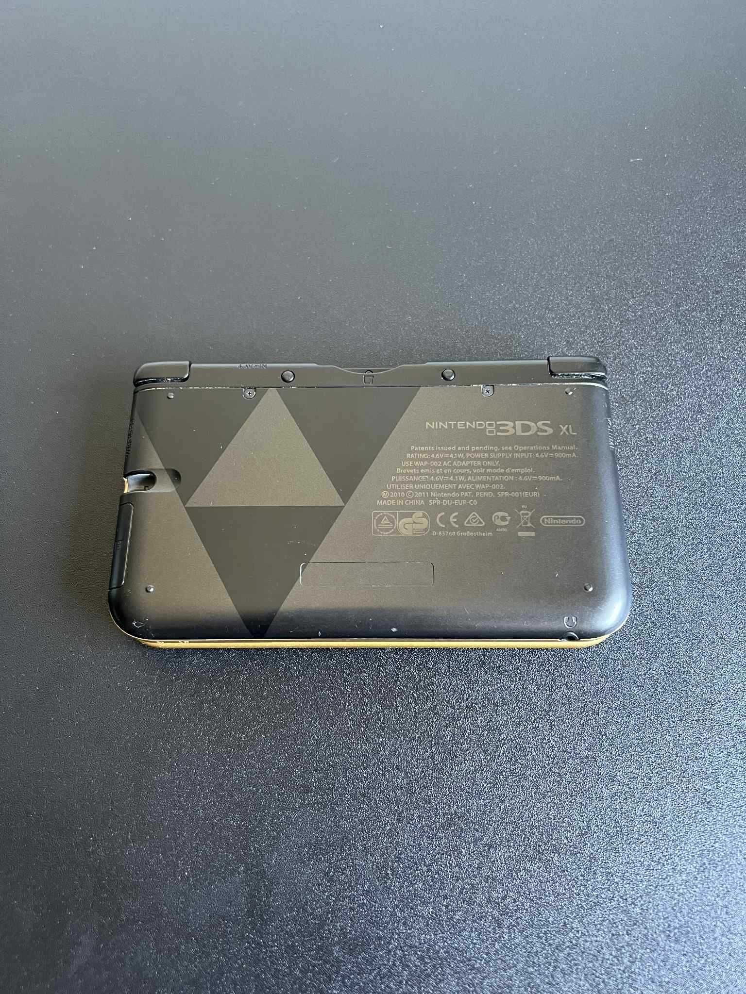 Nintendo 3DS XL Zelda Edition com 100+ Jogos