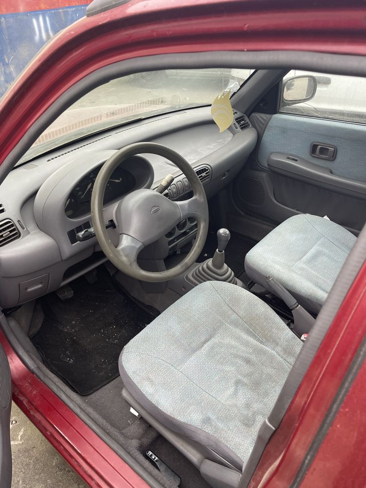 Nissan micra gasolina