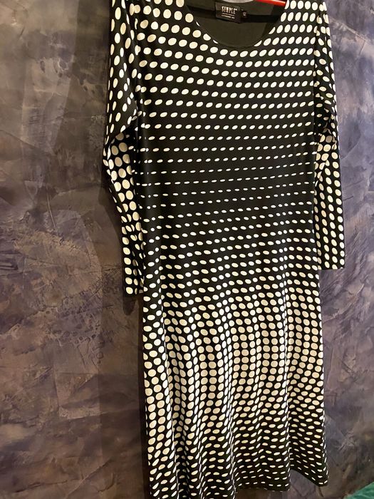 Sukienka Simple rozmiar 40