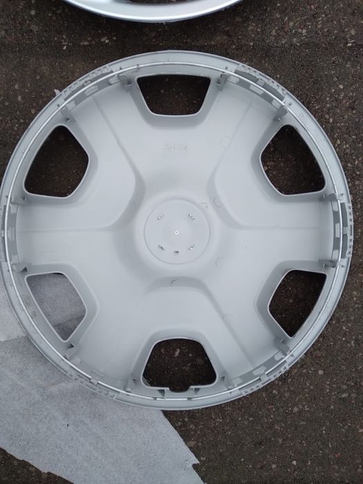 Oryginalne kolpaki do toyota yaris aygo 14 cali