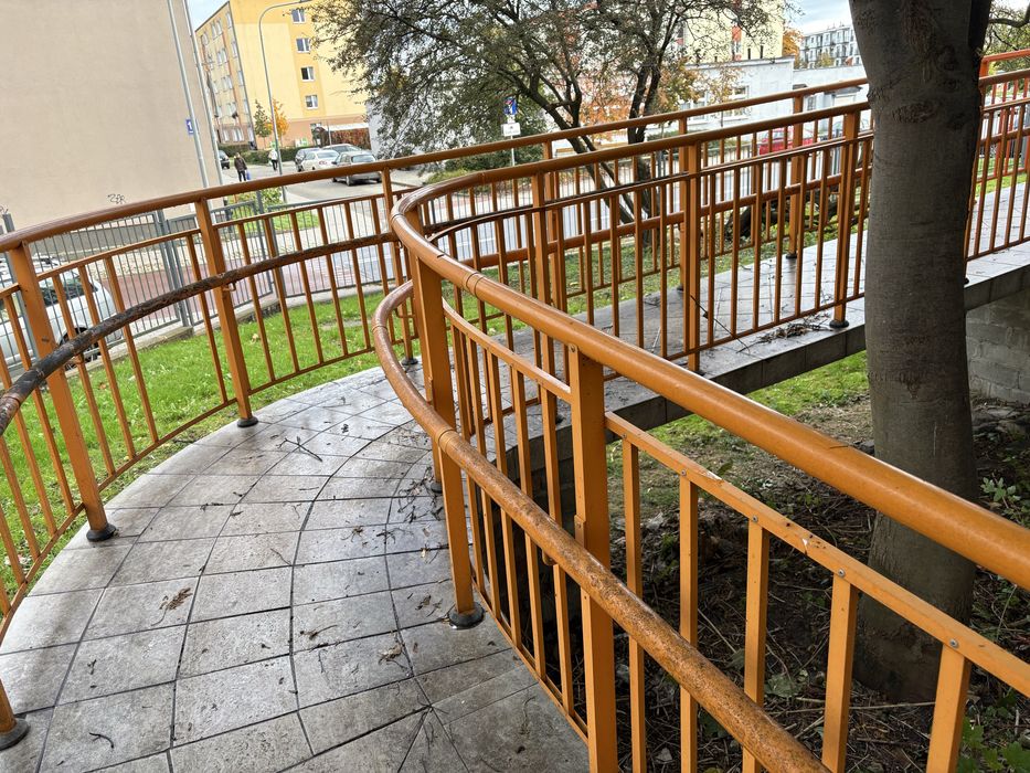 Do wynajecia lokal 264 m2 klinika,siedziba firmy,obsluga klienta,biura