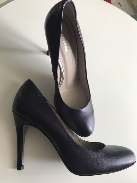 Szpilki granatowe Gino Rossi 37,5 nowe!